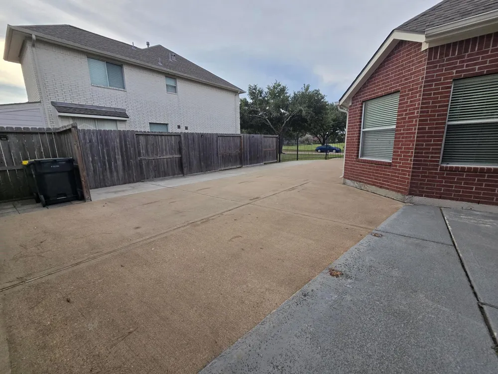 9406 Sunlake Drive Pearland, TX 77584