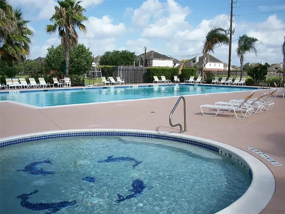 9406 Sunlake Drive Pearland, TX 77584