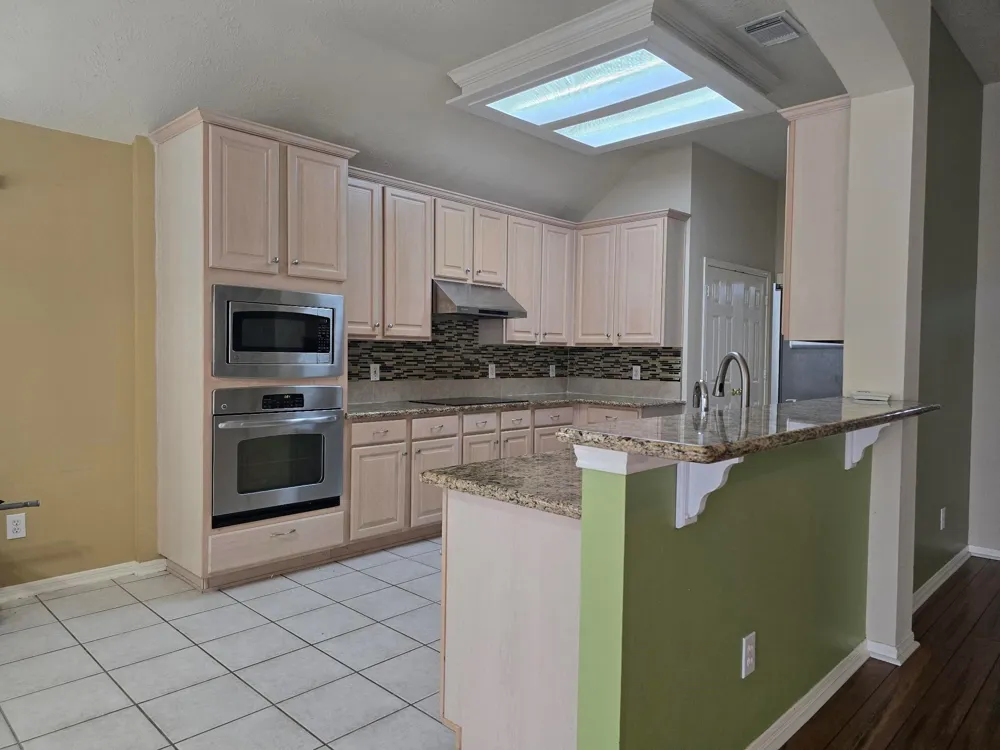 9406 Sunlake Drive Pearland, TX 77584