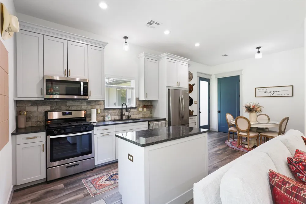 8778 Catamaran Way Montgomery, TX 77316
