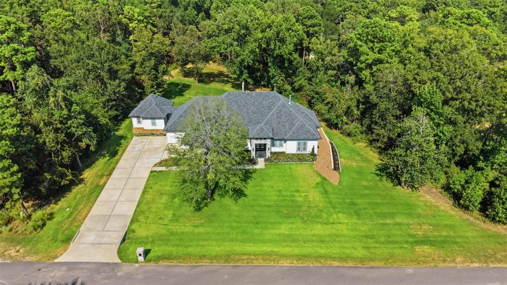 8778 Catamaran Way Montgomery, TX 77316