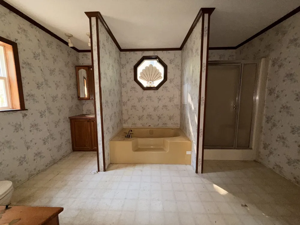 1318 Old Clarksville Pike Pleasant View, TN 37146