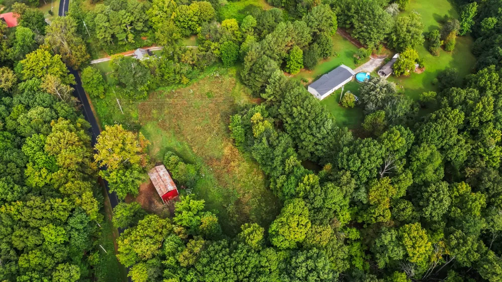 1318 Old Clarksville Pike Pleasant View, TN 37146