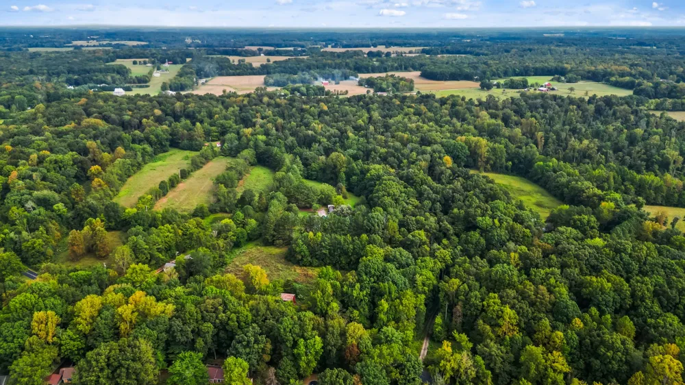 1318 Old Clarksville Pike Pleasant View, TN 37146