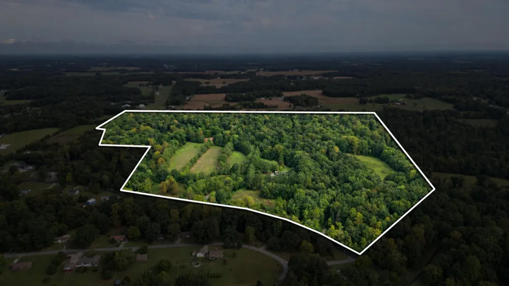 1318 Old Clarksville Pike Pleasant View, TN 37146