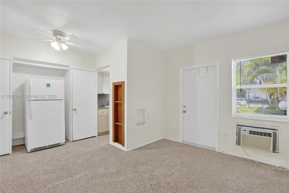 140 SW 30th Ct #134 Miami, FL 33135
