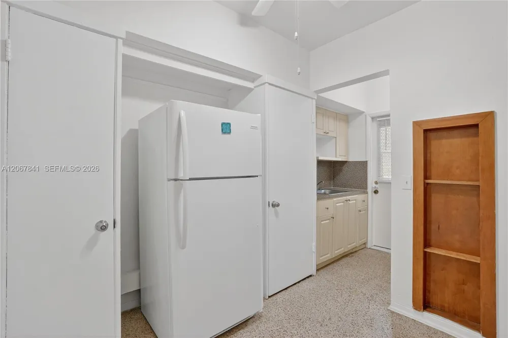 140 SW 30th Ct #134 Miami, FL 33135