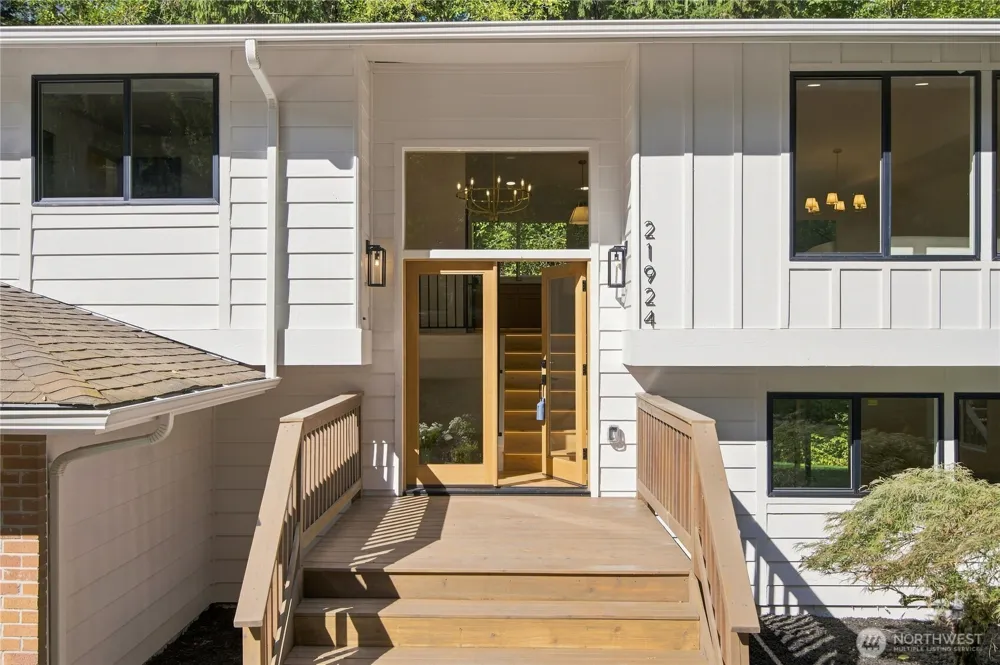 21924 NE 164th St Woodinville, WA 98077