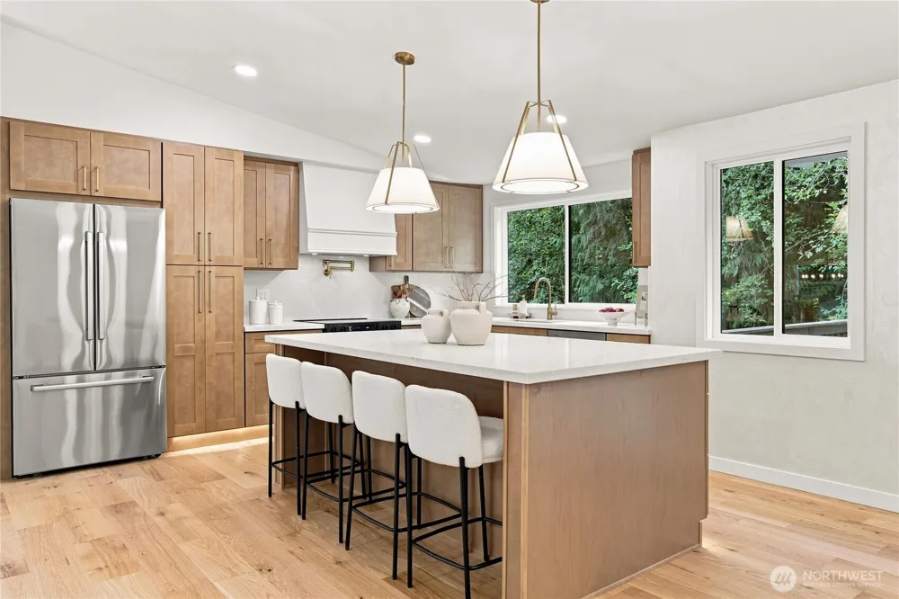 21924 NE 164th St Woodinville, WA 98077