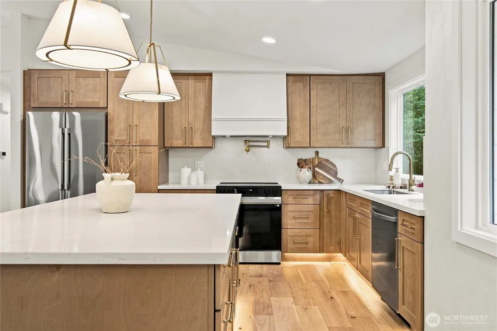 21924 NE 164th St Woodinville, WA 98077