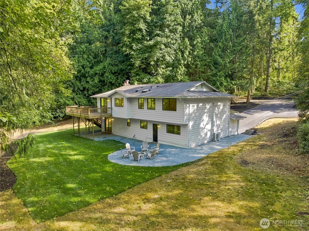 21924 NE 164th St Woodinville, WA 98077