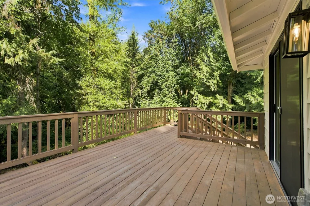 21924 NE 164th St Woodinville, WA 98077