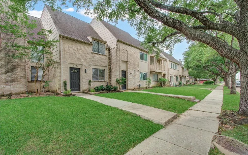 15309 Kingfield Drive #9 Houston, TX 77084