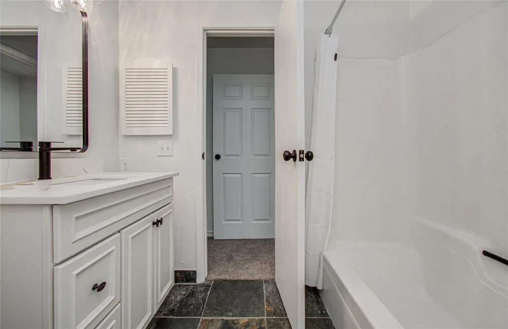 15309 Kingfield Drive #9 Houston, TX 77084