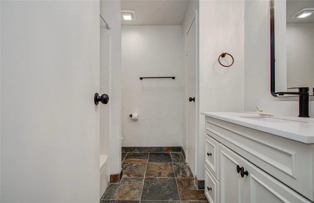 15309 Kingfield Drive #9 Houston, TX 77084