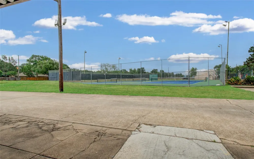15309 Kingfield Drive #9 Houston, TX 77084