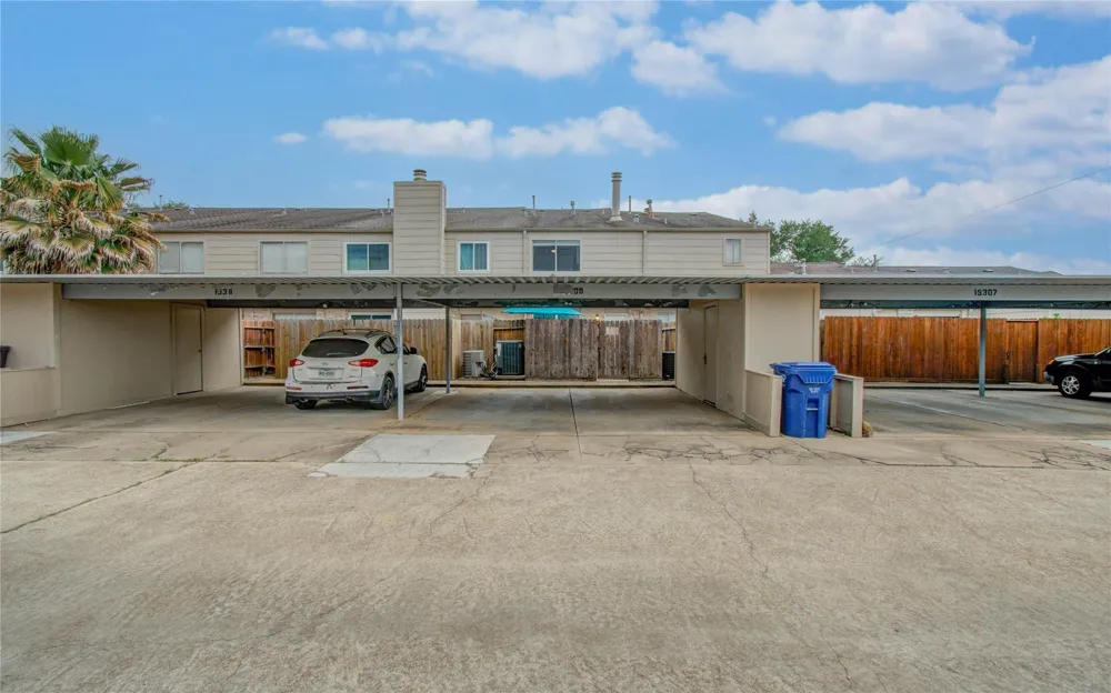 15309 Kingfield Drive #9 Houston, TX 77084
