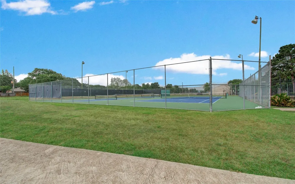 15309 Kingfield Drive #9 Houston, TX 77084