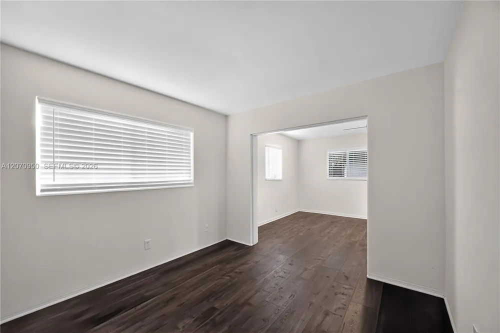 4300 Harrison St Hollywood, FL 33021