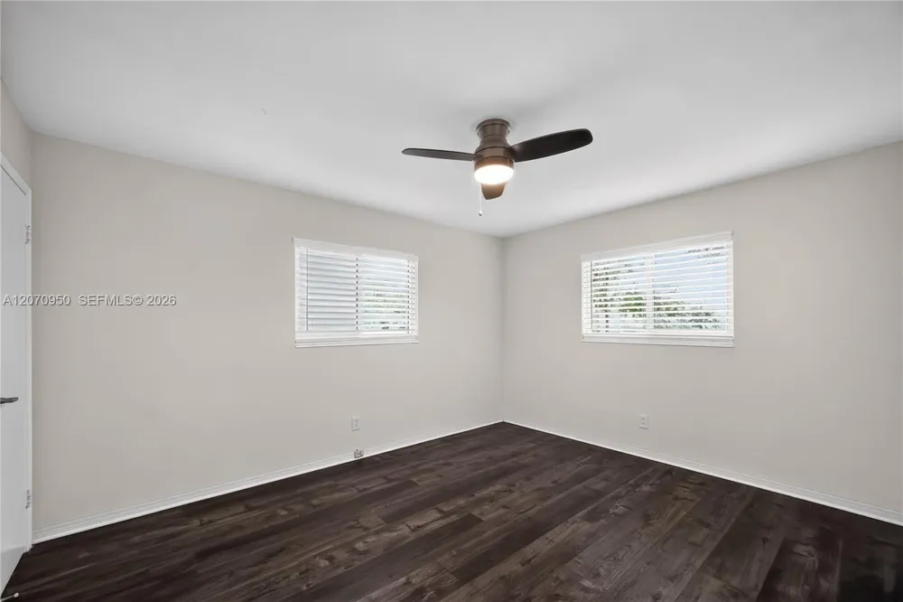4300 Harrison St Hollywood, FL 33021