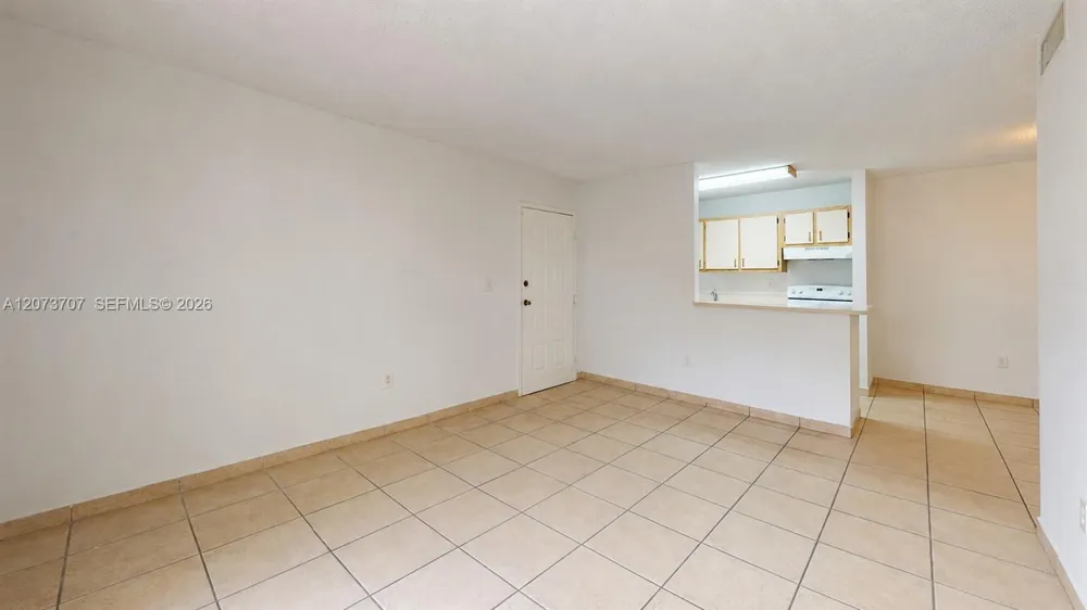 15600 SW 80th street #L-202 Miami, FL 33193
