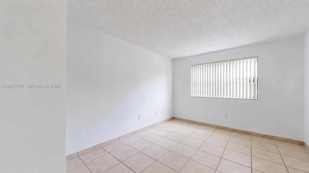 15600 SW 80th street #L-202 Miami, FL 33193