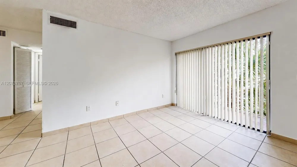 15600 SW 80th street #L-202 Miami, FL 33193