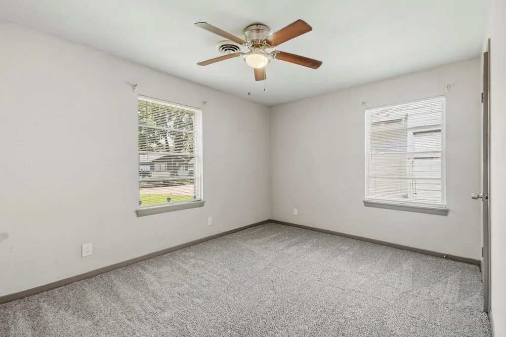 5413 Vae Drive Baytown, TX 77521