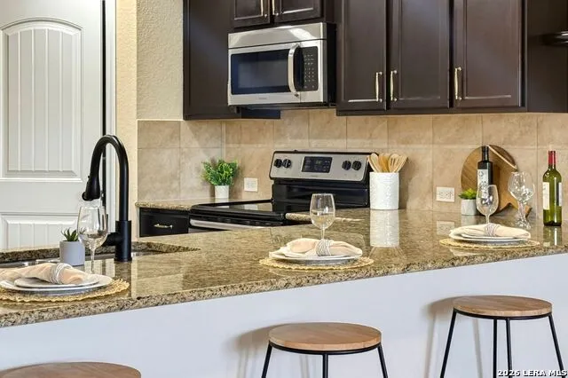 11715 VERDIS VLY San Antonio, TX 78245