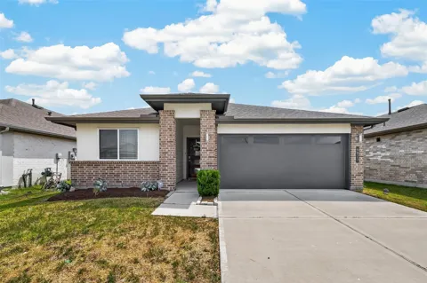6827 Telford Hollow Trail