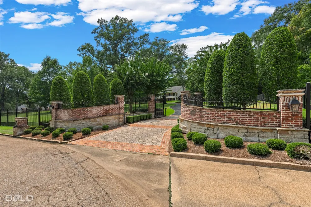 1217 Ridgewood Circle Minden, LA 71055