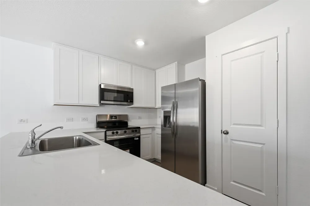 6509 Glade Street Princeton, TX 75407