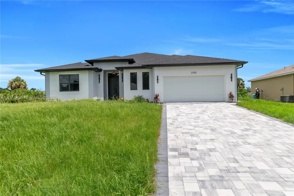 2328 IRONDALE RD North Port, FL 34287