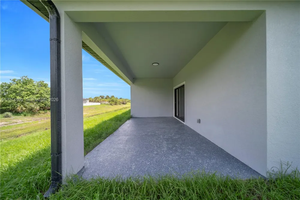 2328 IRONDALE RD North Port, FL 34287