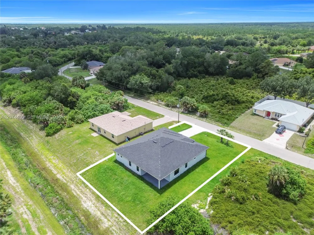 2328 IRONDALE RD North Port, FL 34287
