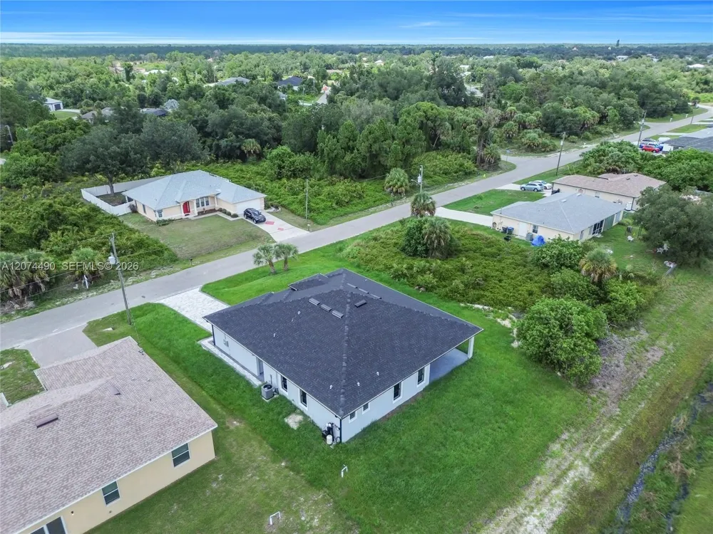 2328 IRONDALE RD North Port, FL 34287