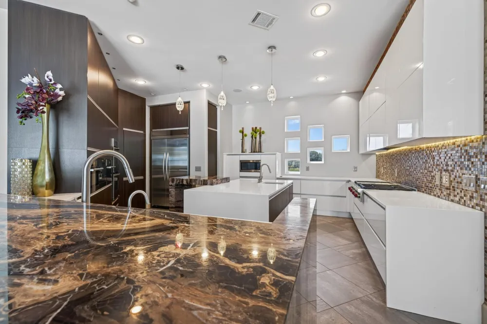 4043 Maranatha Sugar Land, TX 77479
