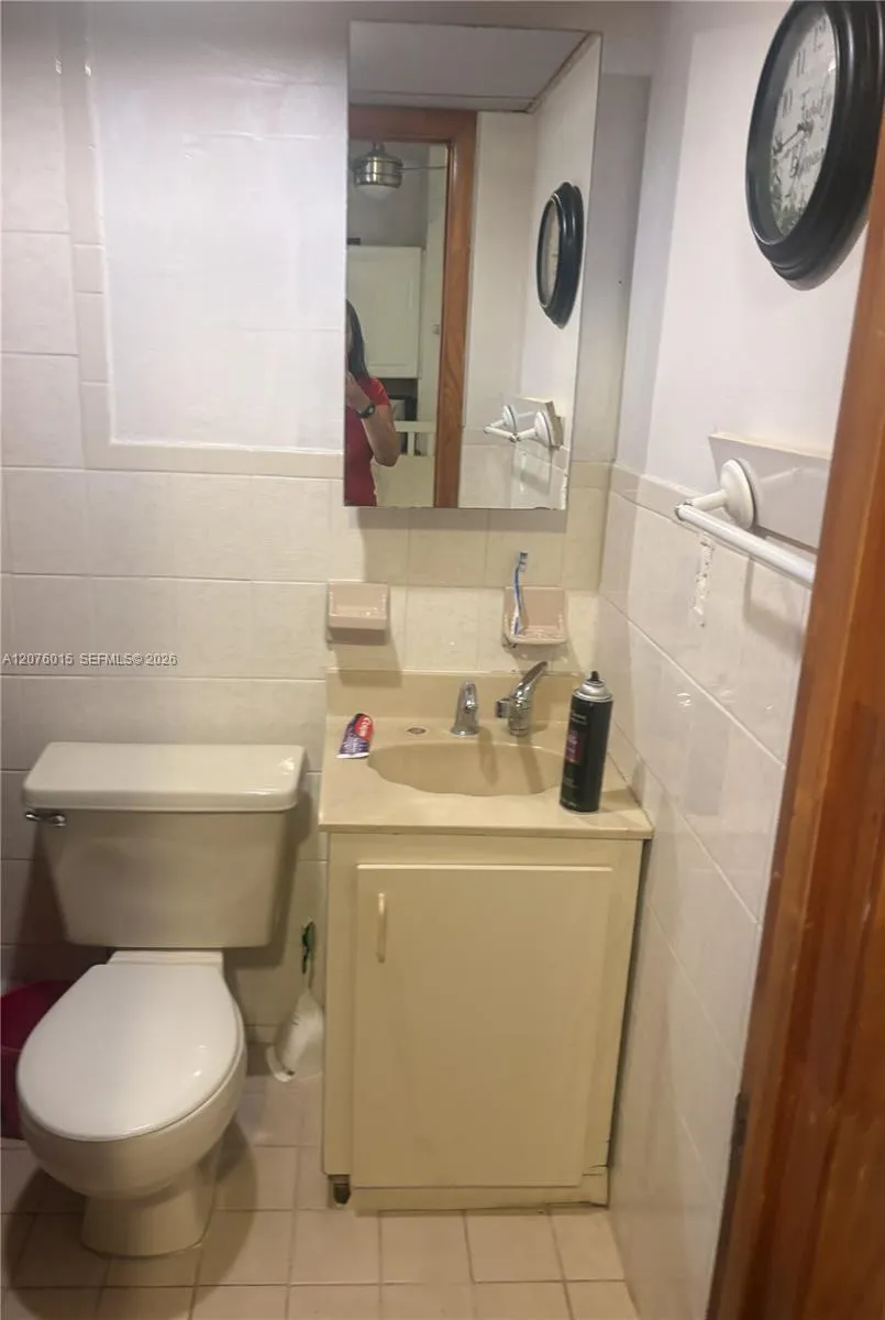 12820 NW 104th Ave Hialeah Gardens, FL 33018