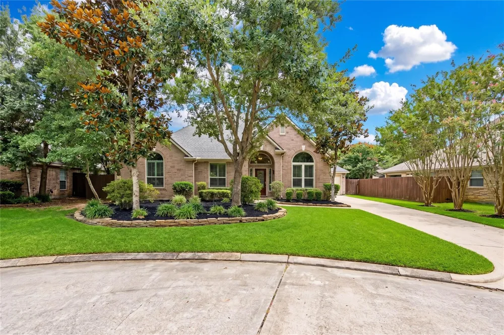 11 Ryanwyck Place The Woodlands, TX 77384