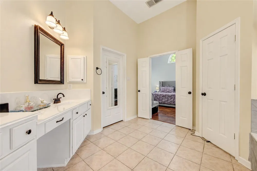 11 Ryanwyck Place The Woodlands, TX 77384