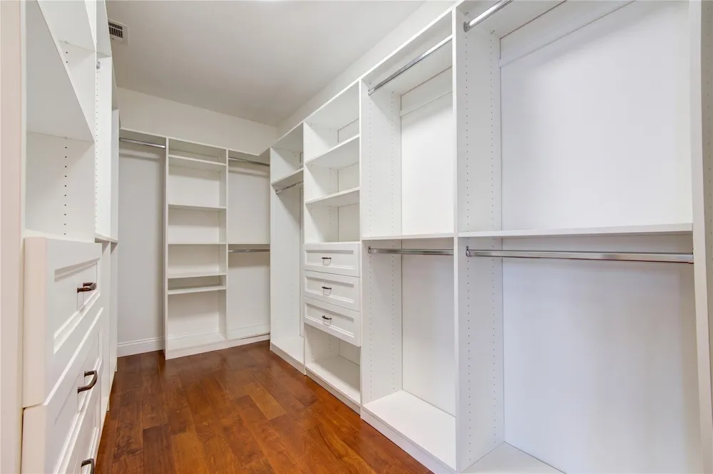11 Ryanwyck Place The Woodlands, TX 77384