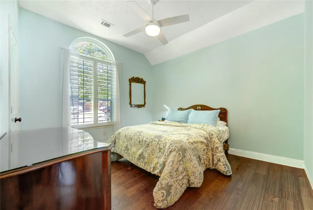 11 Ryanwyck Place The Woodlands, TX 77384