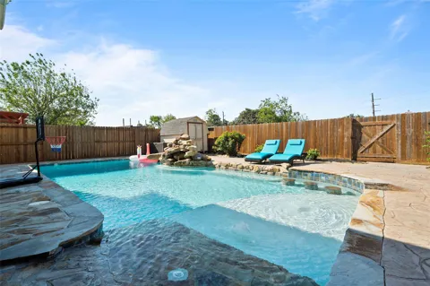 507 Northvalley Drive