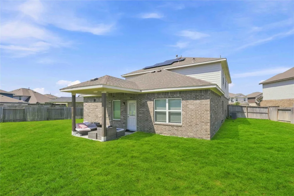 2402 Mount Dana Drive Rosharon, TX 77583