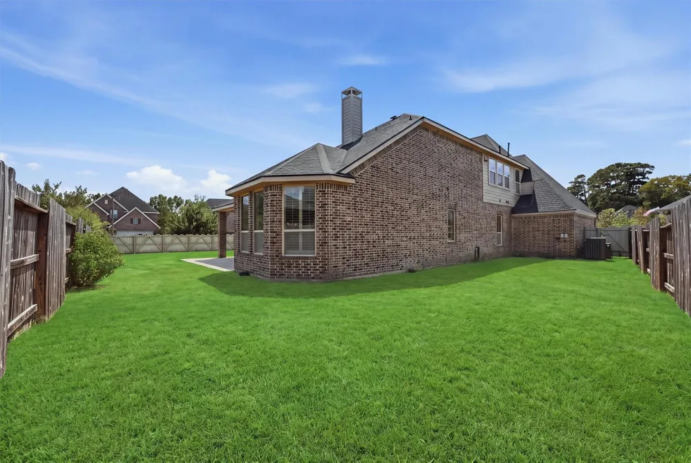 9952 Downey Emerald Drive Conroe, TX 77385