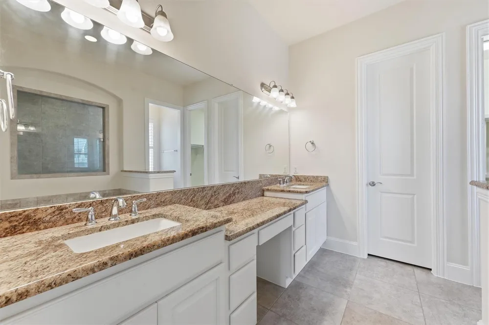 9952 Downey Emerald Drive Conroe, TX 77385