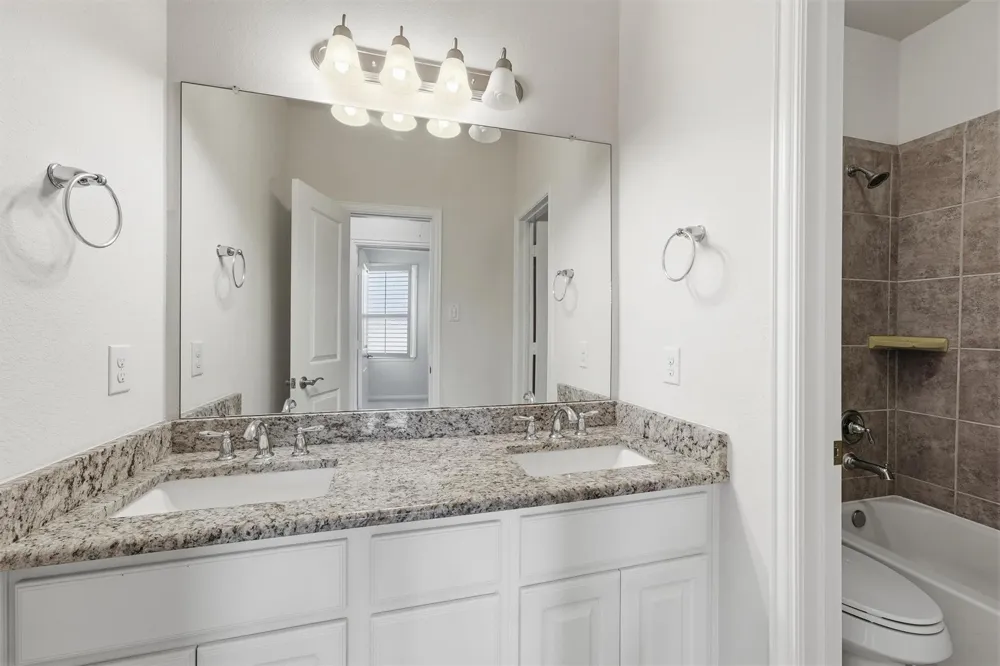 9952 Downey Emerald Drive Conroe, TX 77385
