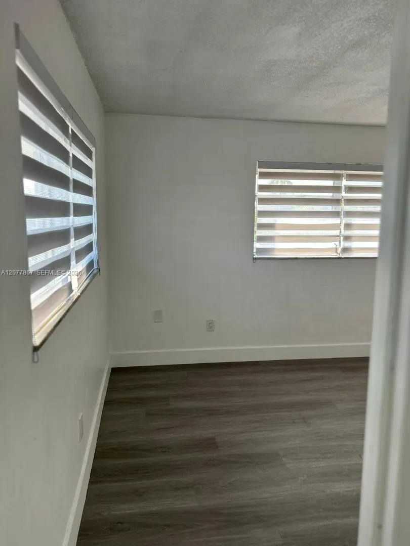 15201 NE 6th Ave #C302 Miami, FL 33162