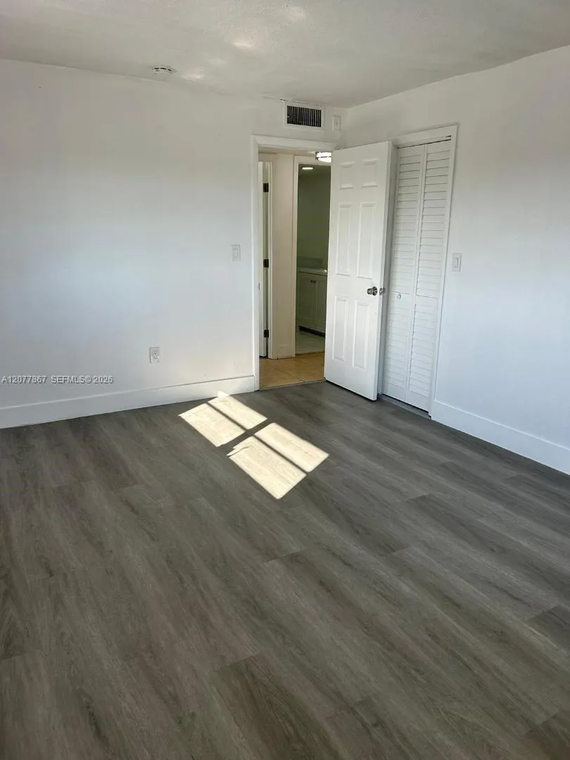 15201 NE 6th Ave #C302 Miami, FL 33162