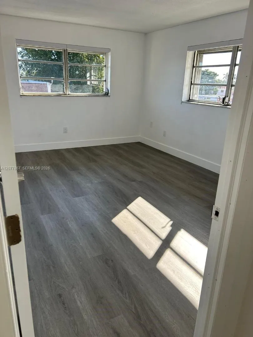 15201 NE 6th Ave #C302 Miami, FL 33162
